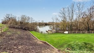 Photo 20- click for photo gallery